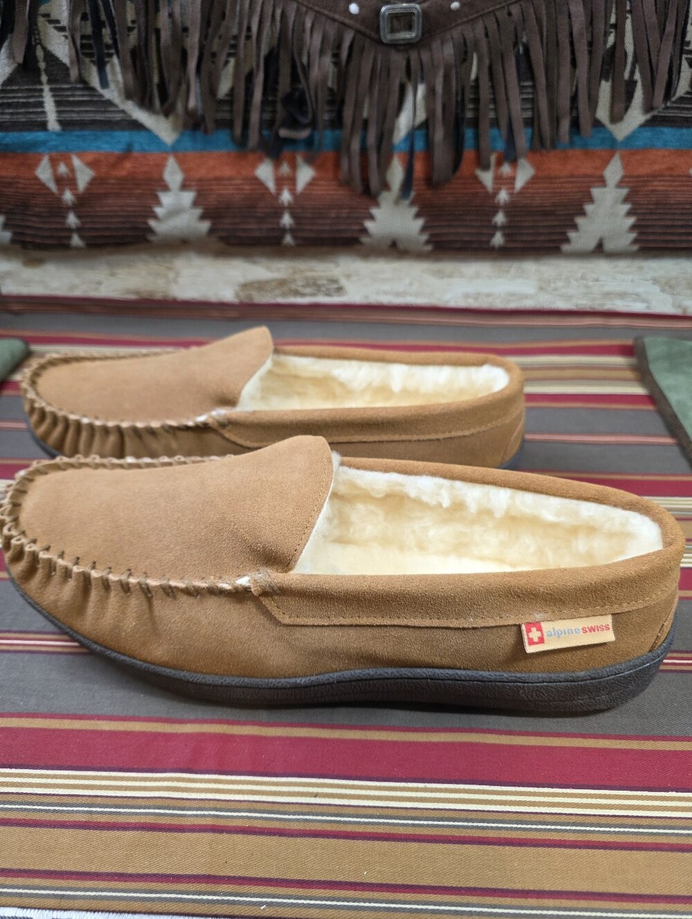 Alpine Swiss Yukon MEN'S Suede Slippers
